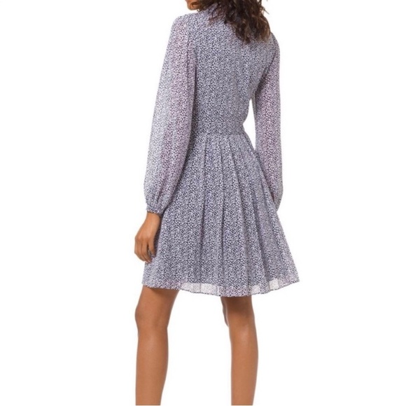 Michael Kors Heart-Print Georgette Tie-Neck Dress - Picture 3 of 9